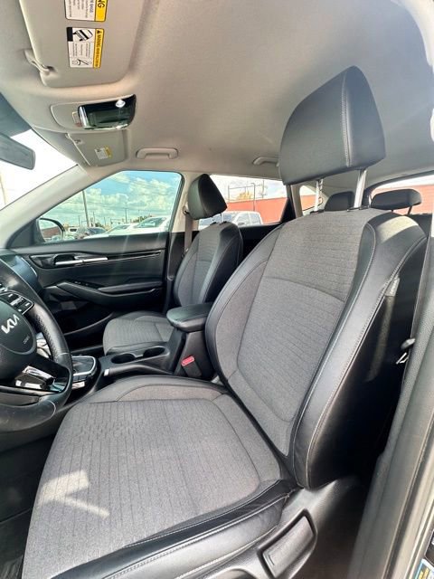 Used 2023 Kia Seltos Nightfall Edition image 26