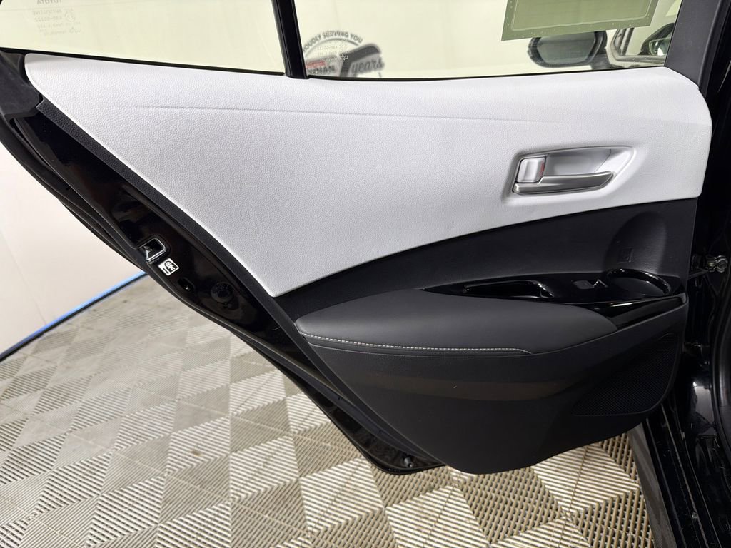 Used 2021 Toyota Corolla SE image 21