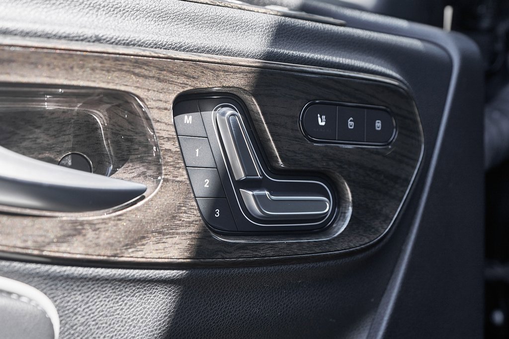 Used 2024 Mercedes-Benz Sprinter 3500 w/ Parking Package image 31