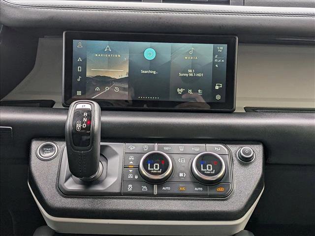 Used 2020 Land Rover Defender 110 HSE image 13