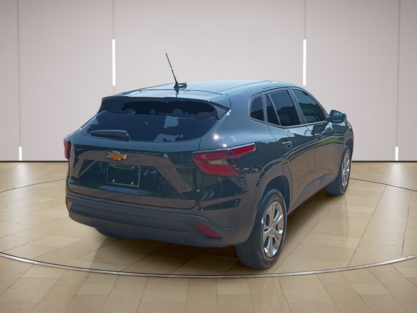 Used 2026 Chevrolet Trax LS w/ Driver Confidence Package FWD image 9