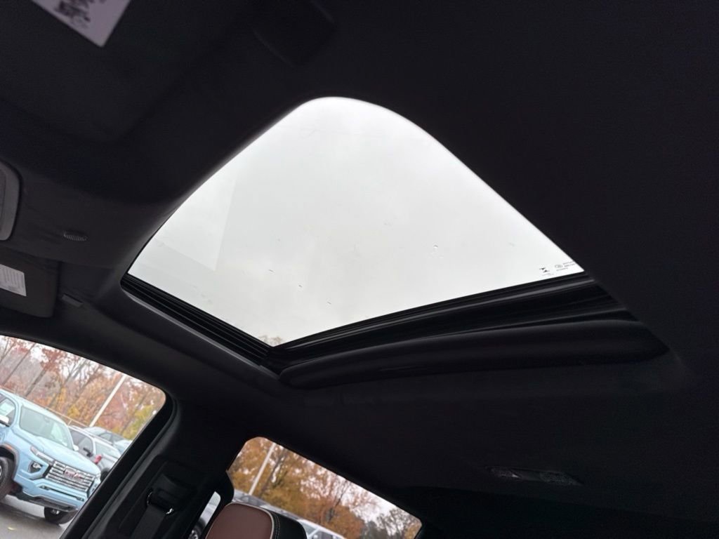 New 2026 GMC Sierra 1500 Denali Ultimate image 10