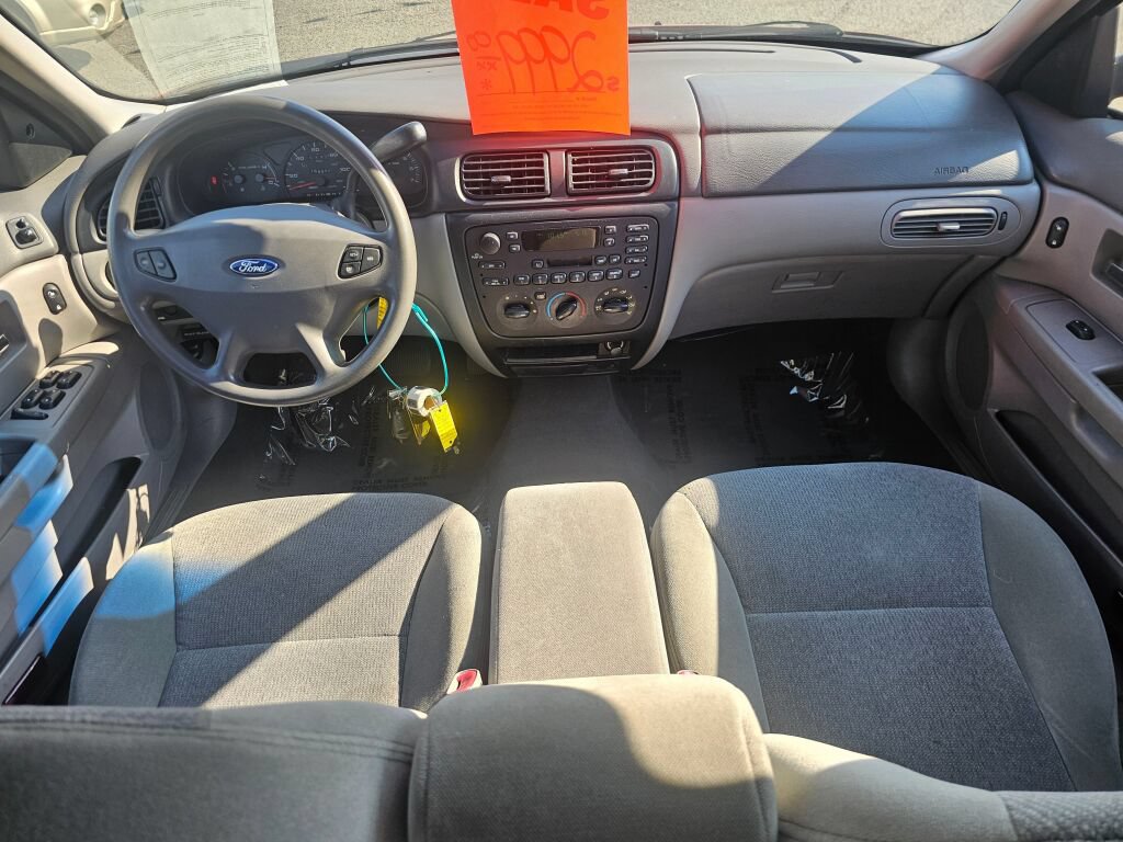 Used 2000 Ford Taurus SES FWD image 15