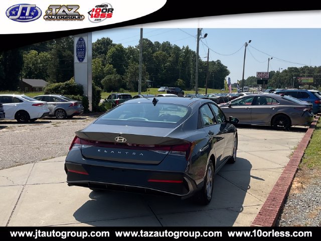 Used 2026 Hyundai Elantra SE FWD image 7