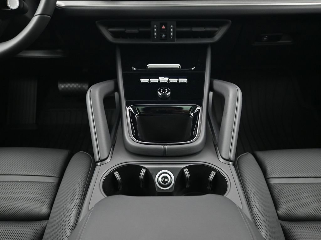 New 2026 Porsche Cayenne image 10