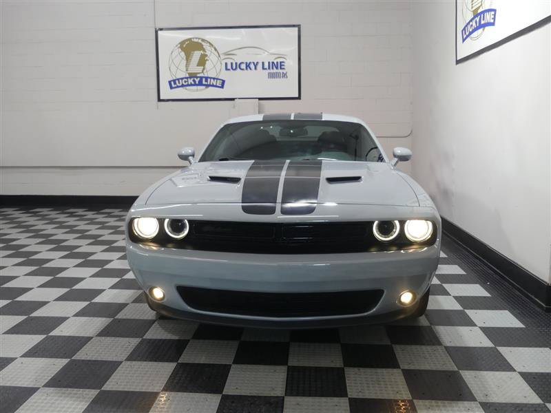 Used 2021 Dodge Challenger SXT w/ Blacktop Package RWD image 2