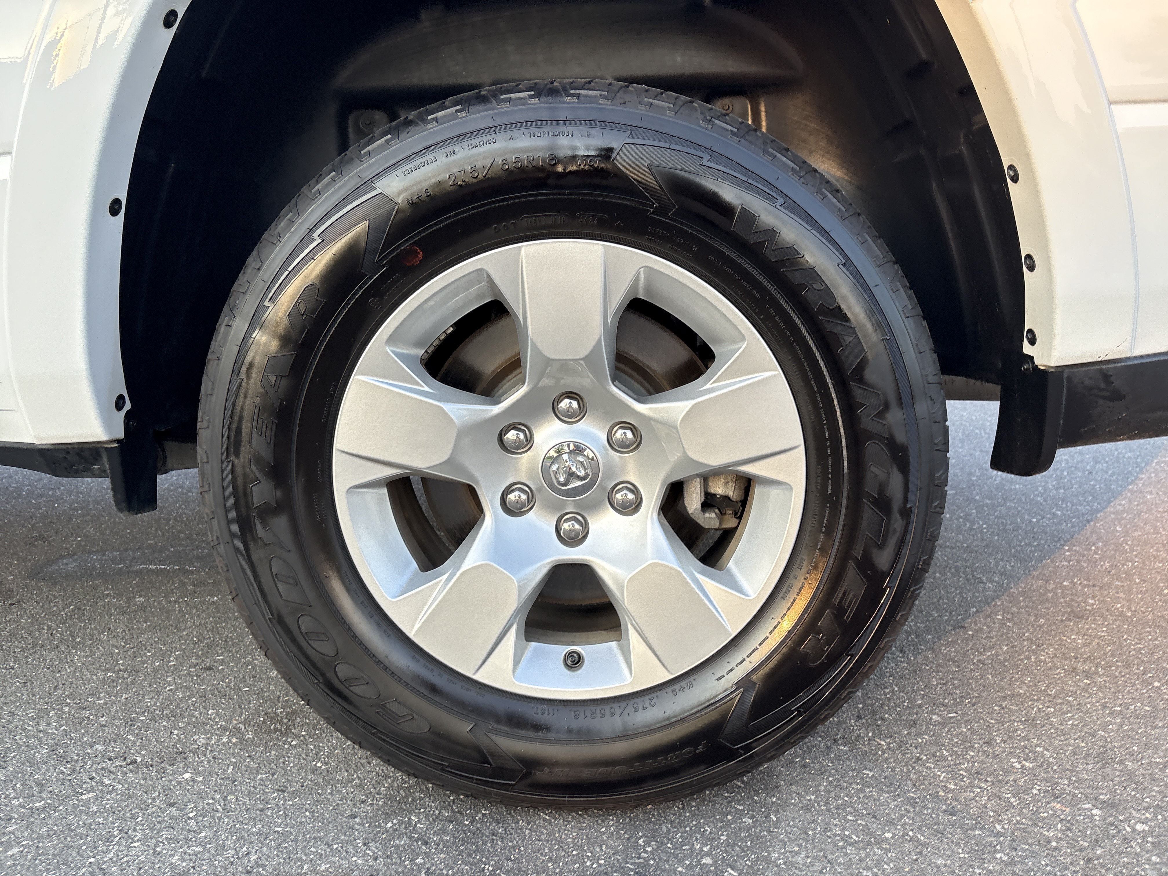 Used 2025 RAM 1500 Big Horn AWD/4WD image 14