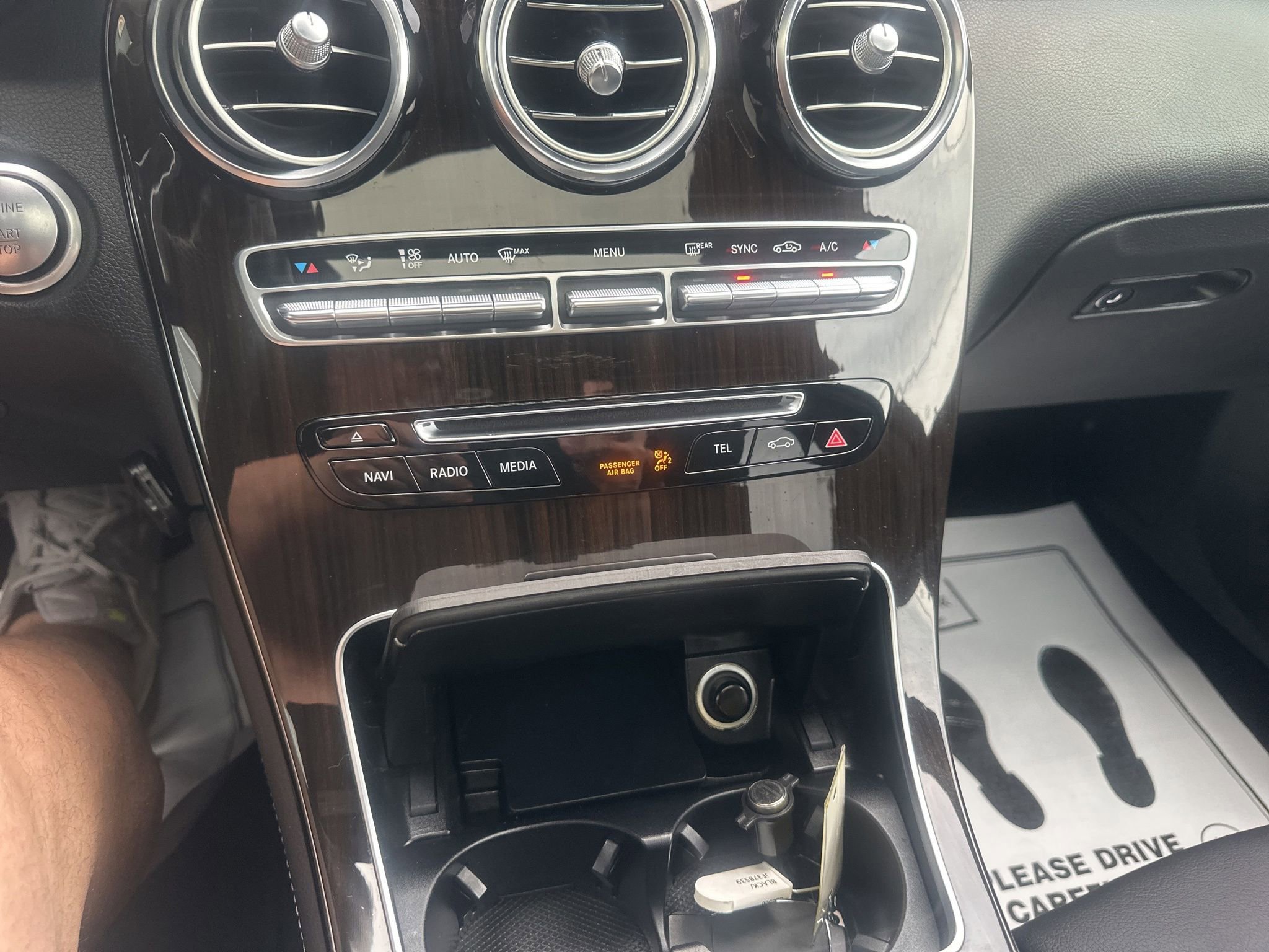 Used 2018 Mercedes-Benz GLC 300 4MATIC Coupe image 36