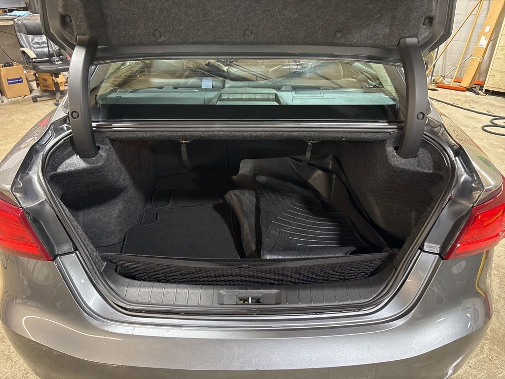 Used 2017 Nissan Maxima 3.5 SL image 13