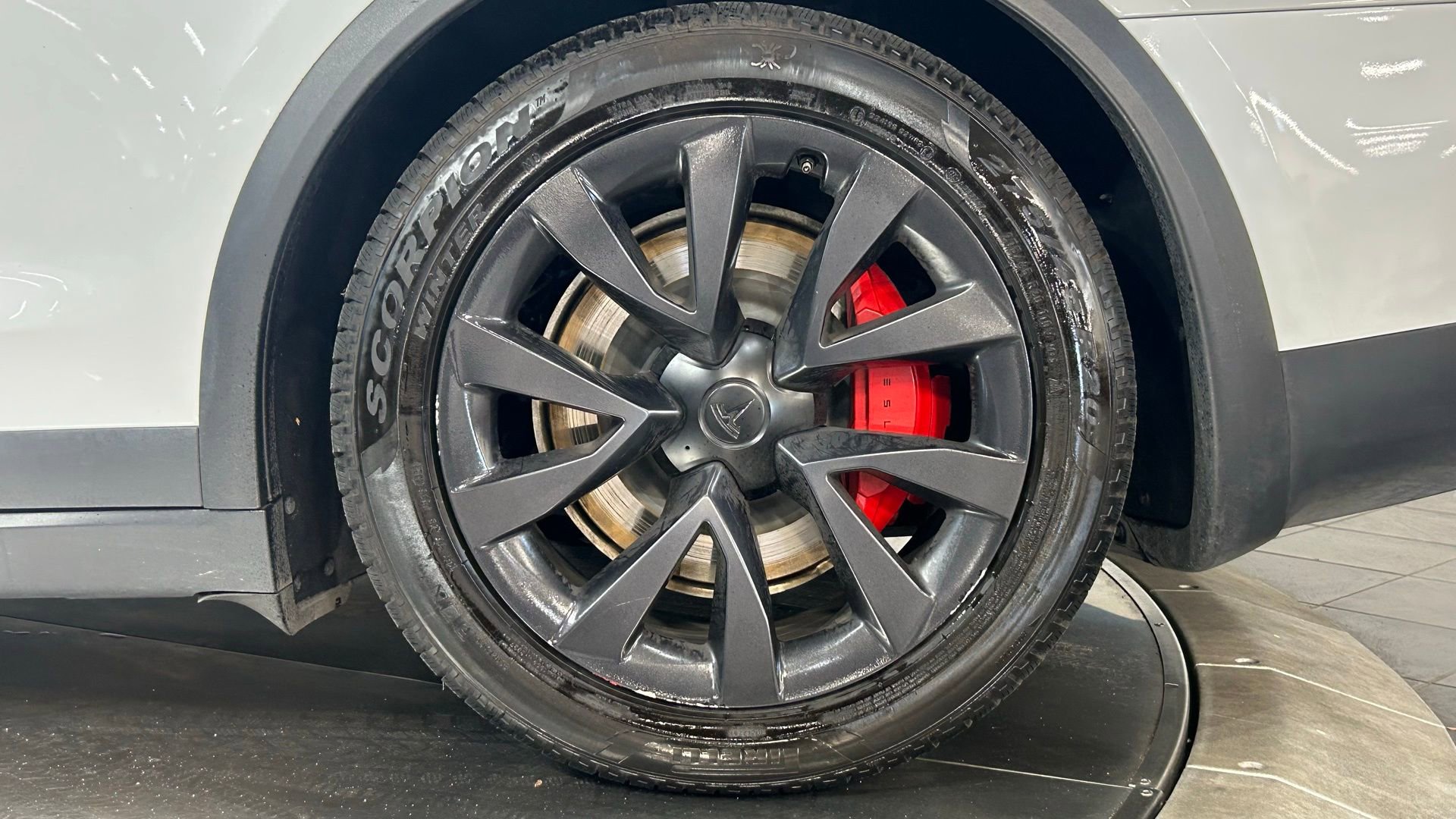 Used 2023 Tesla Model X Plaid image 26