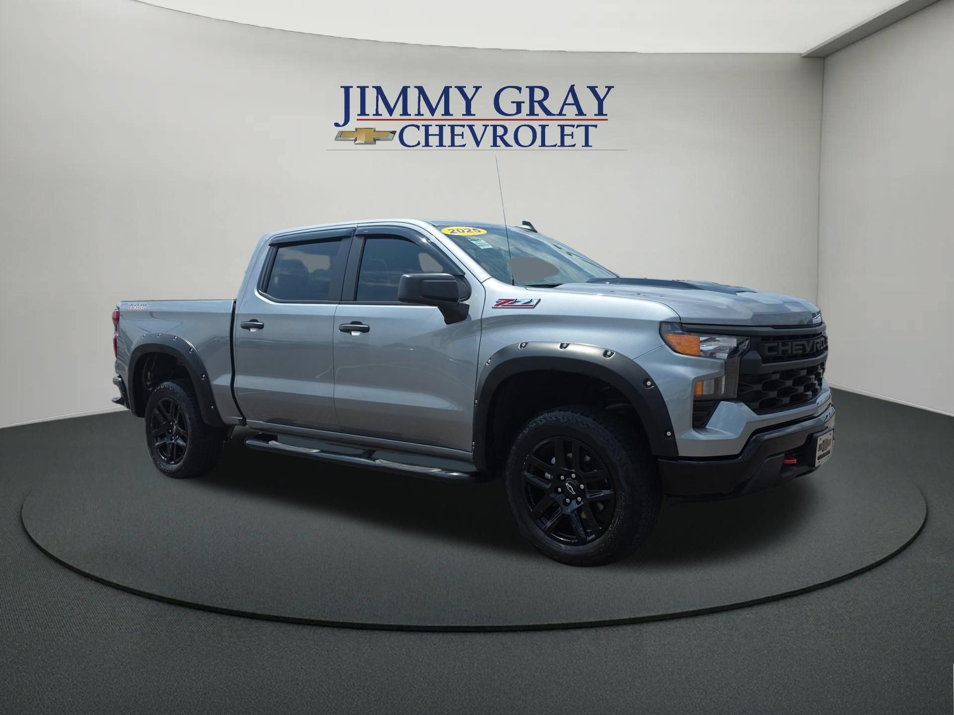 Used 2025 Chevrolet Silverado 1500 Custom Trail Boss AWD/4WD image 7