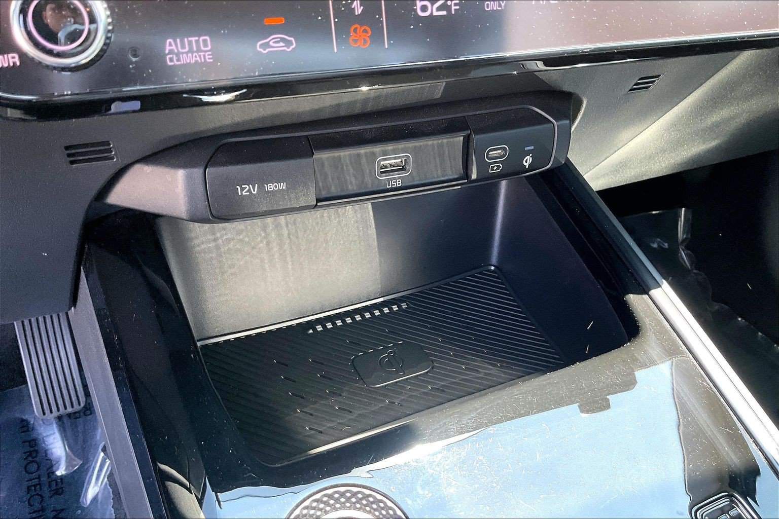 Used 2023 Kia Niro Wind FWD image 35