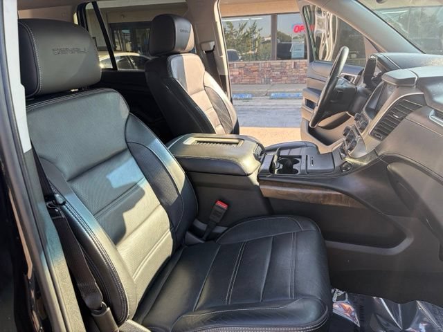 Used 2018 GMC Yukon Denali w/ Open Road Package AWD/4WD image 41