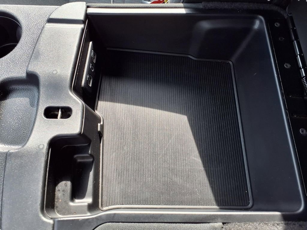 Used 2024 RAM 1500 Classic Warlock image 12