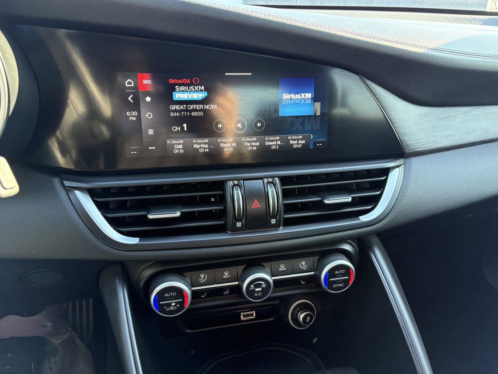 Used 2022 Alfa Romeo Giulia Ti image 16