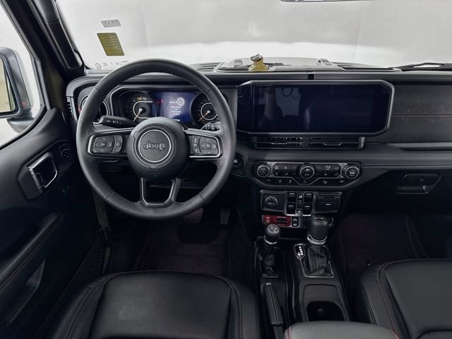 Used 2025 Jeep Wrangler Unlimited Rubicon AWD/4WD image 27