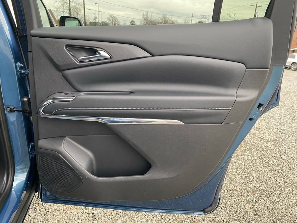 New 2026 Chevrolet Traverse LT w/ Sun and Wheel Package image 20