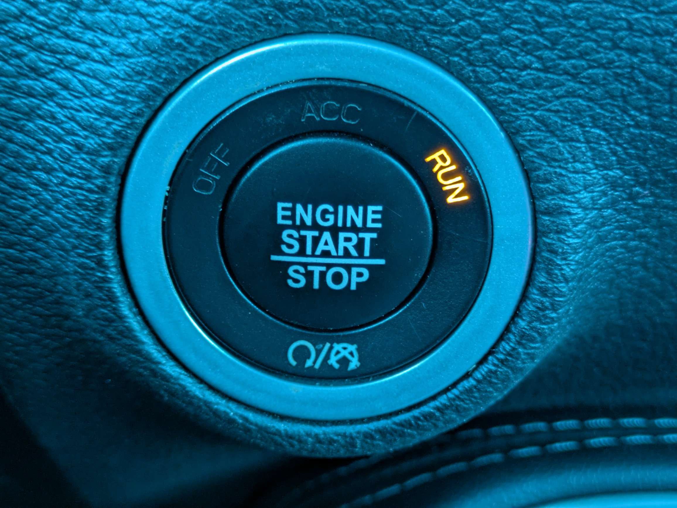 Used 2022 Dodge Challenger R/T RWD image 20