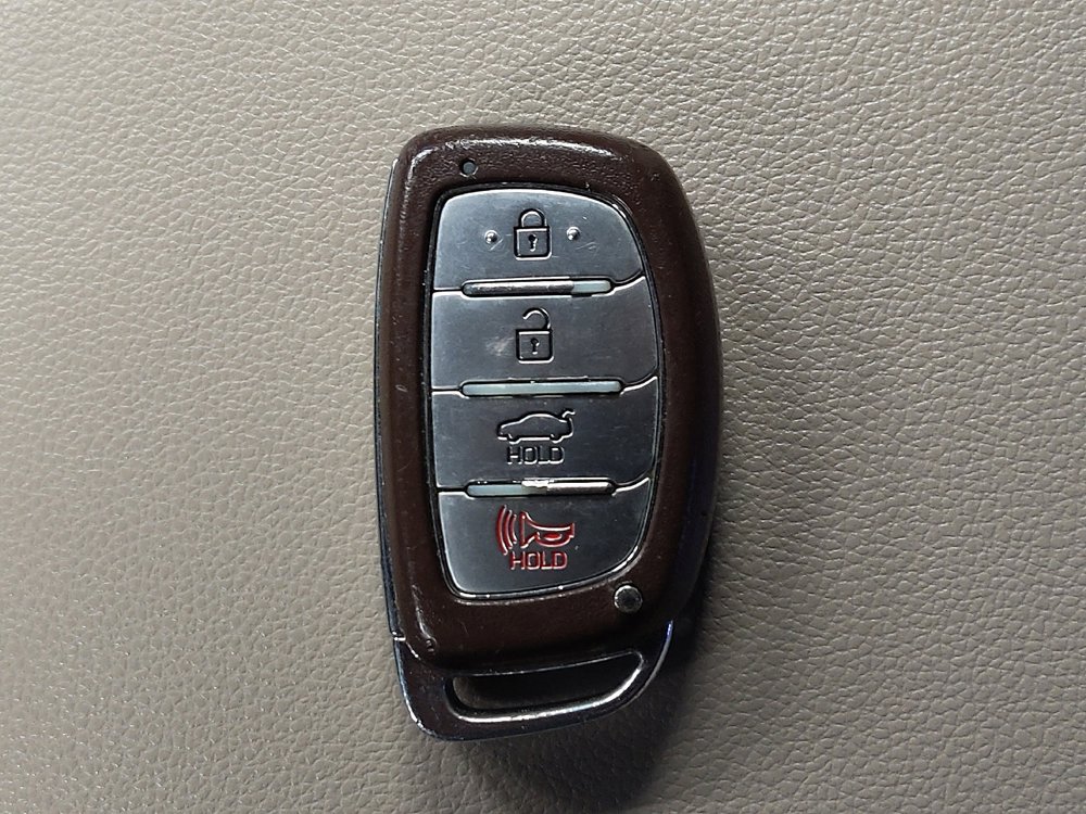 Used 2018 Hyundai Elantra Value Edition FWD image 32