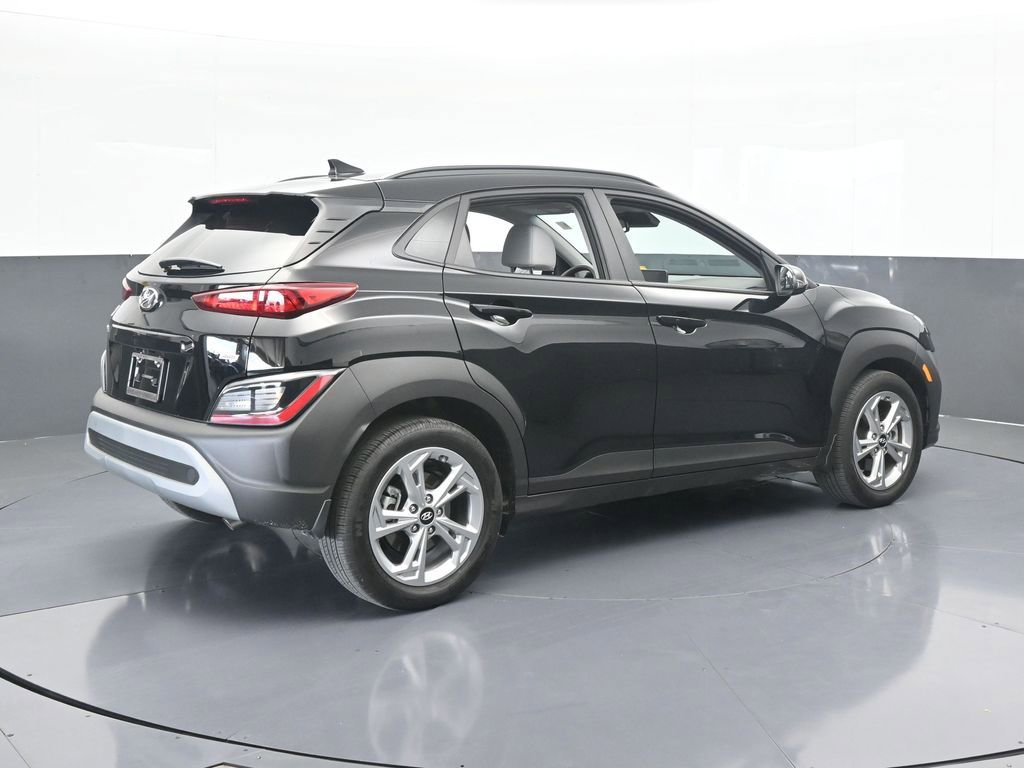 Used 2023 Hyundai Kona SEL image 6