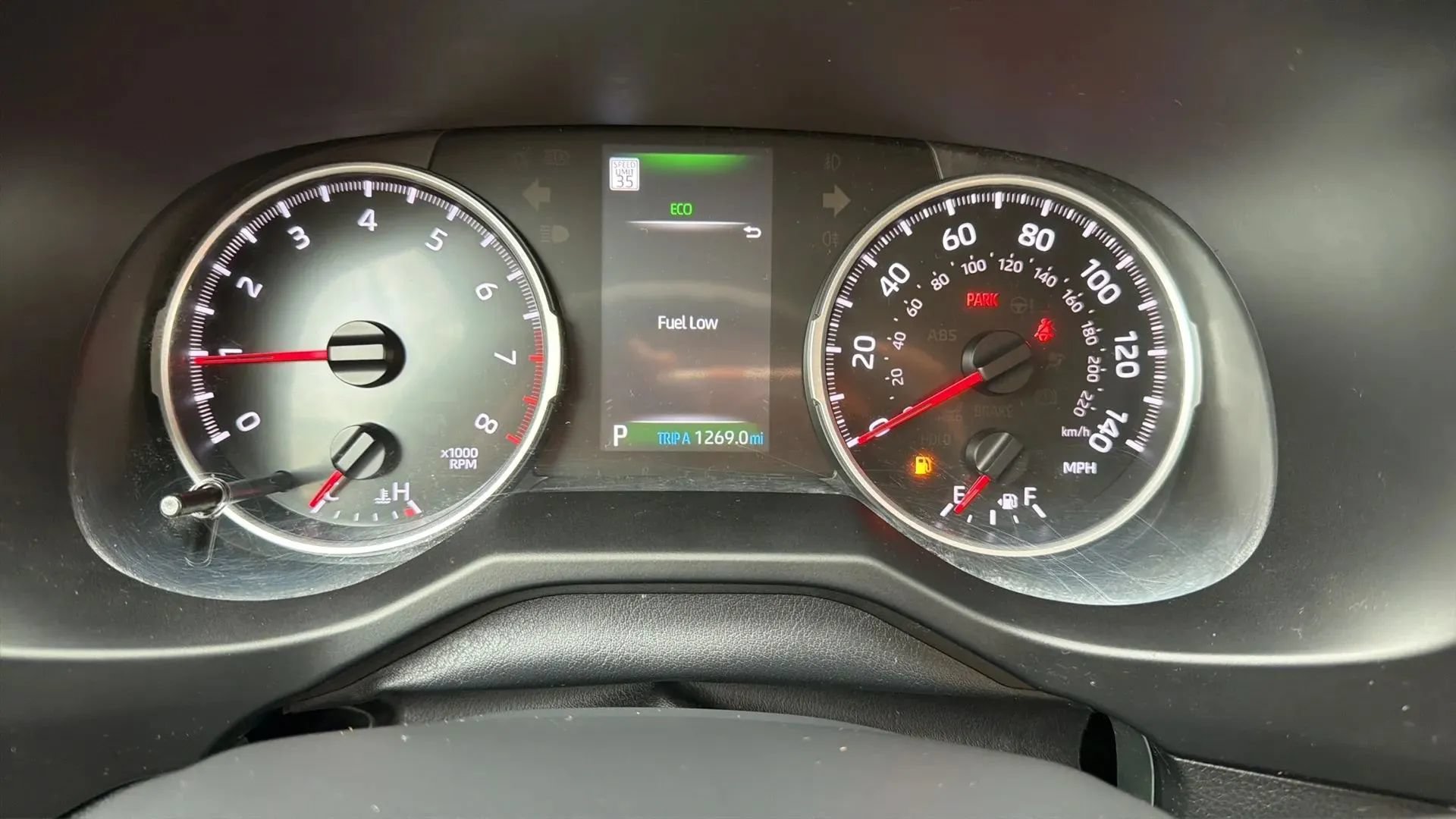 Used 2022 Toyota RAV4 LE AWD/4WD image 16