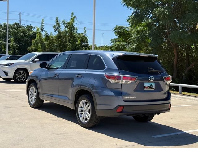 Used 2014 Toyota Highlander LE FWD image 5