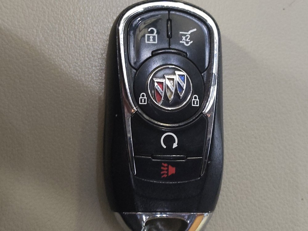 Used 2021 Buick Enclave Essence w/ Sound and Sites Package image 32