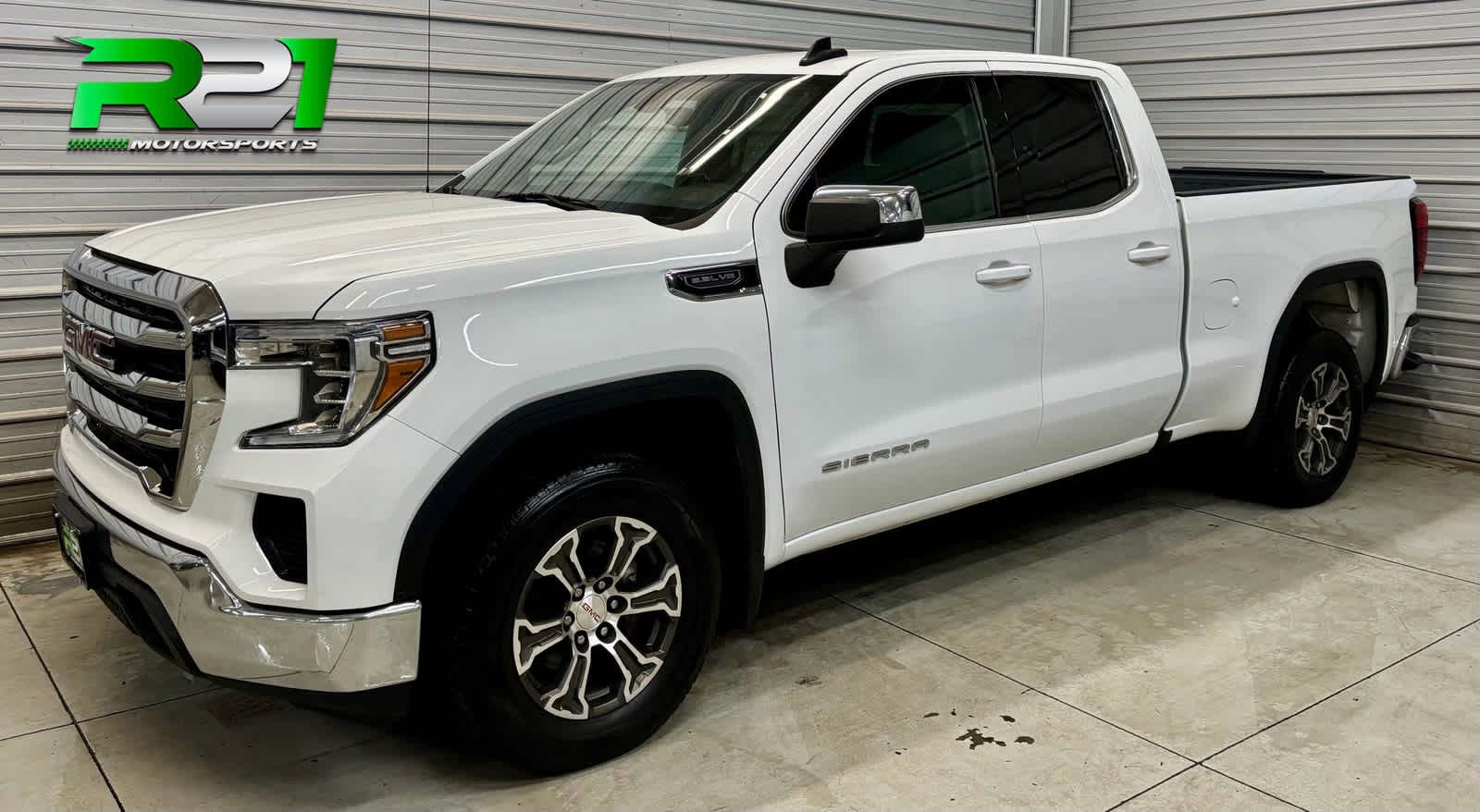 Used 2019 GMC Sierra 1500 SLE w/ Trailering Package RWD image 1