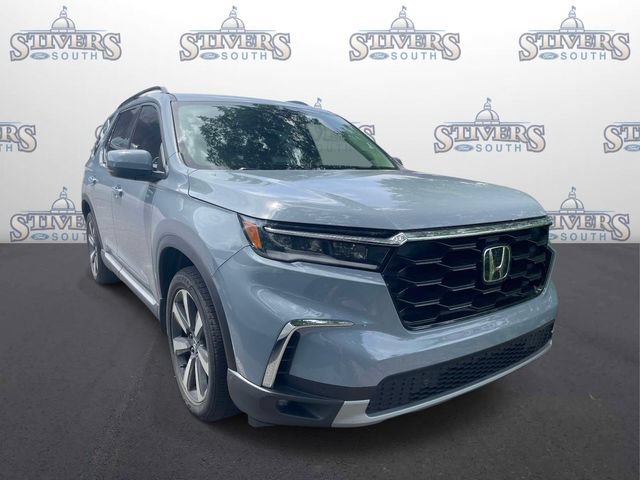 Used 2025 Honda Pilot Touring