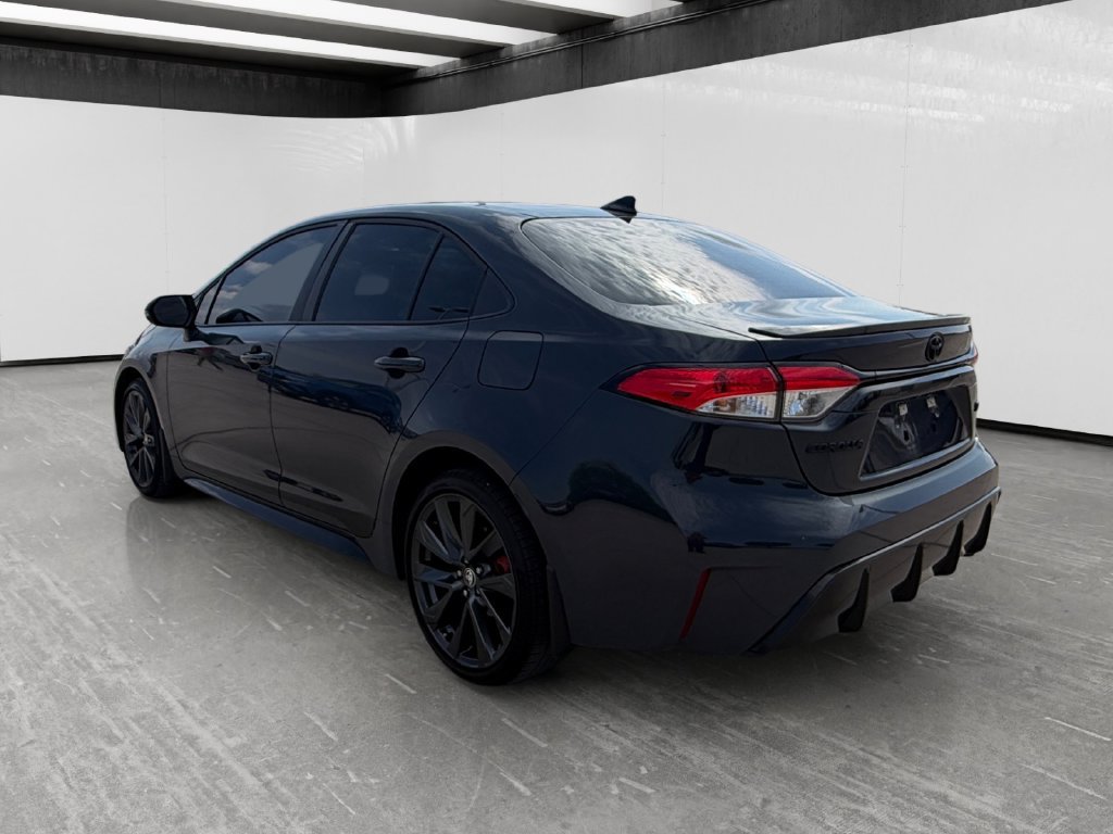 Used 2026 Toyota Corolla SE FWD image 3