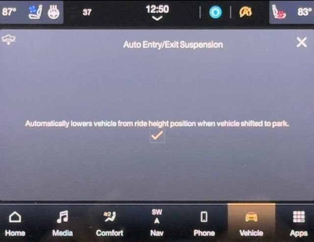 Used 2019 Maserati Levante Trofeo AWD/4WD image 51