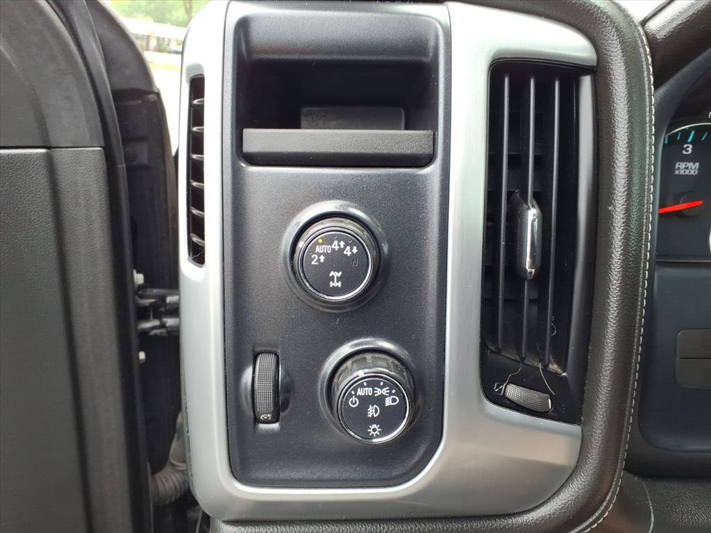 Used 2018 GMC Sierra 1500 SLT w/ SLT Premium Package AWD/4WD image 19