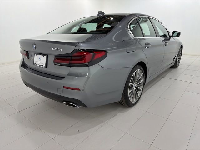 Certified 2023 BMW 530i xDrive w/ Premium Package image 5