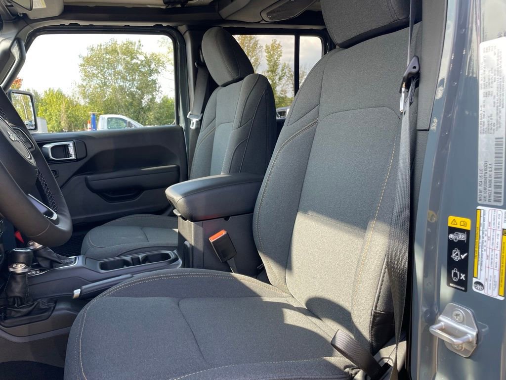 New 2026 Jeep Wrangler Unlimited Sport AWD/4WD image 11