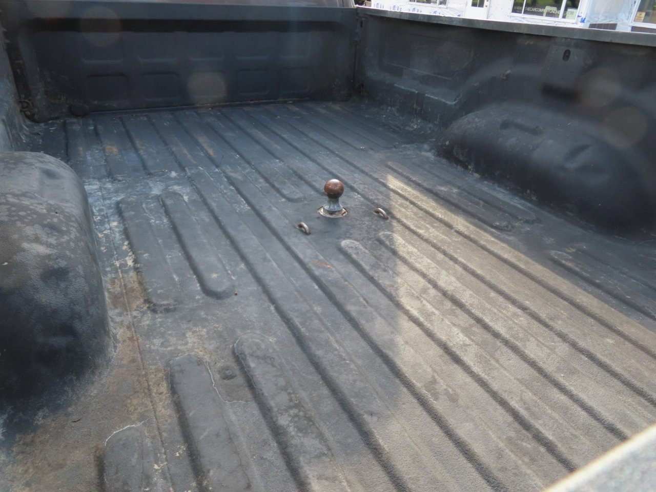 Used 2018 RAM 2500 Tradesman w/ Chrome Appearance Group image 17