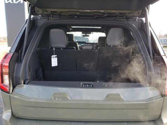 New 2025 Ford Expedition Tremor image 8