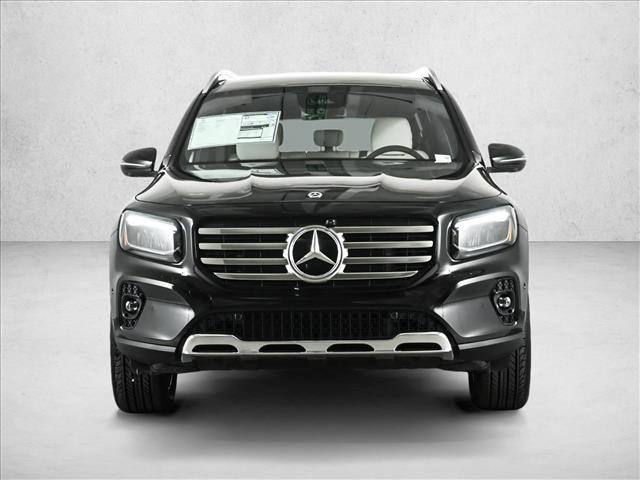 New 2026 Mercedes-Benz GLB 250 4MATIC image 2
