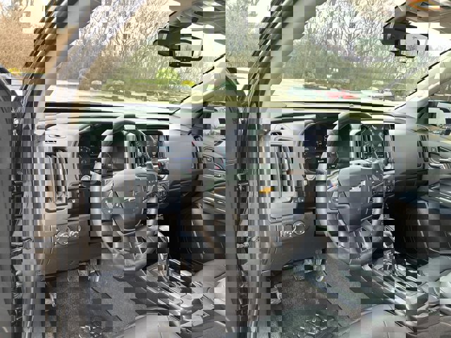 Used 2022 Chevrolet Colorado Z71 image 10