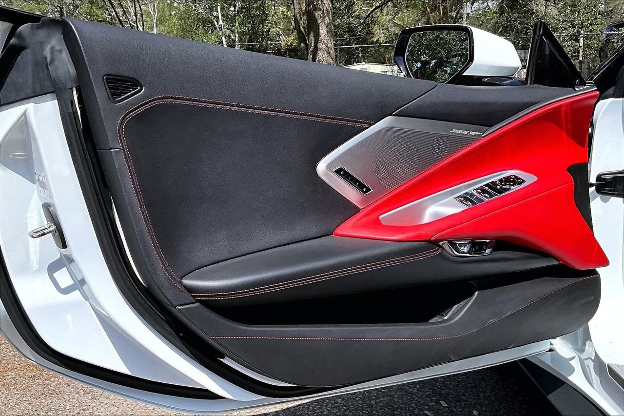 Used 2021 Chevrolet Corvette Stingray Preferred Conv w/ Z51 Performance Package image 16