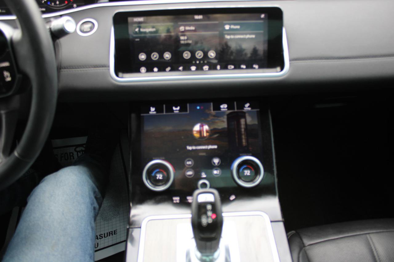 Used 2020 Land Rover Range Rover Evoque SE image 24