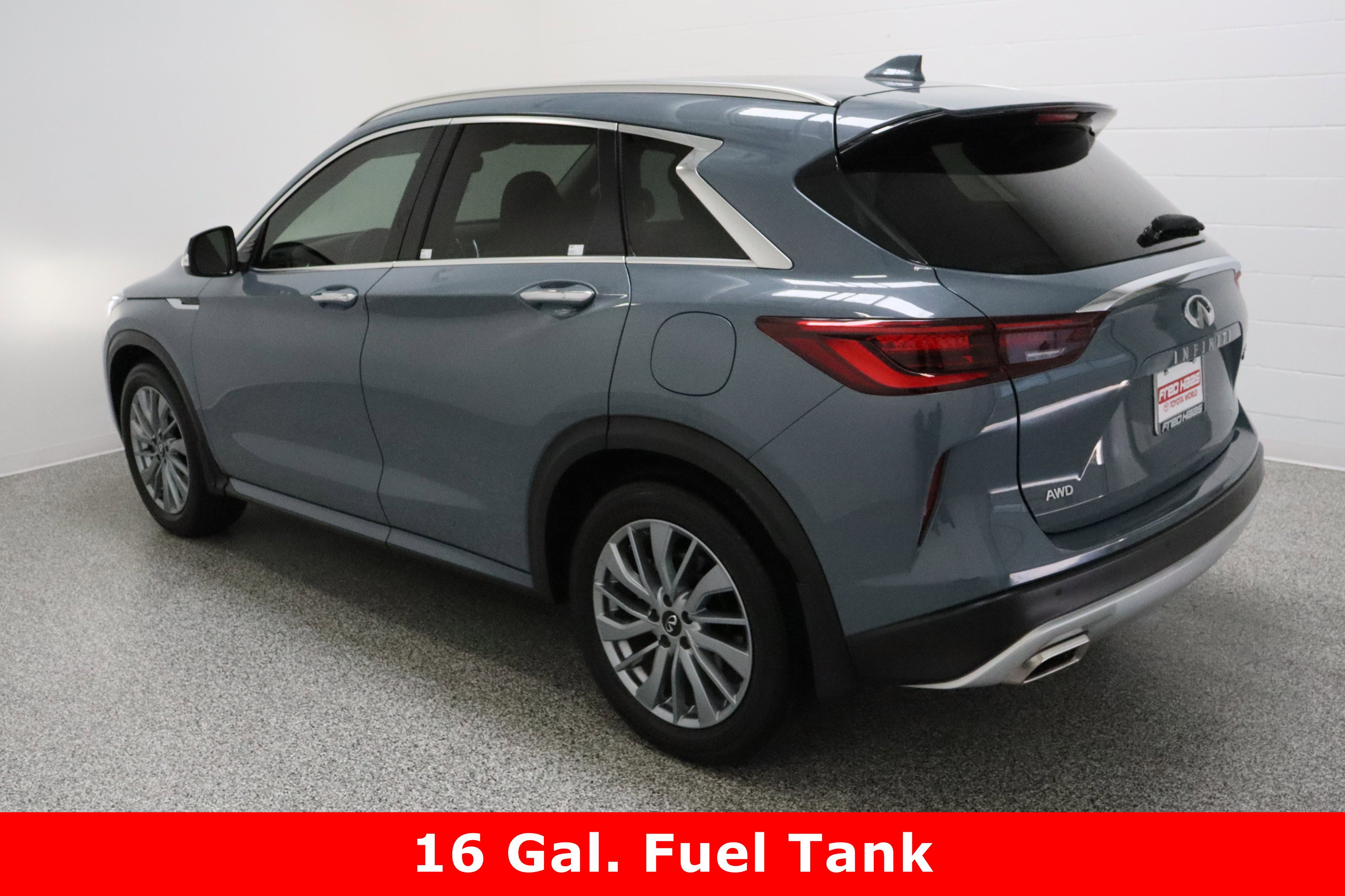 Used 2025 INFINITI QX50 Luxe image 9