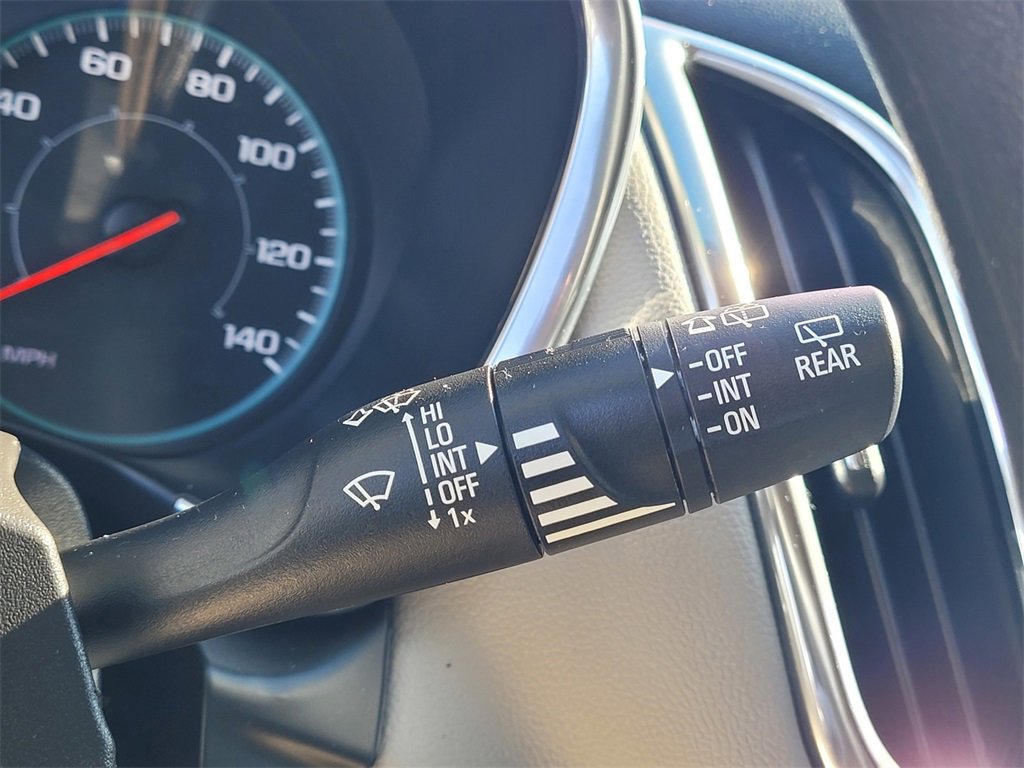 Used 2024 Chevrolet Equinox LS image 17