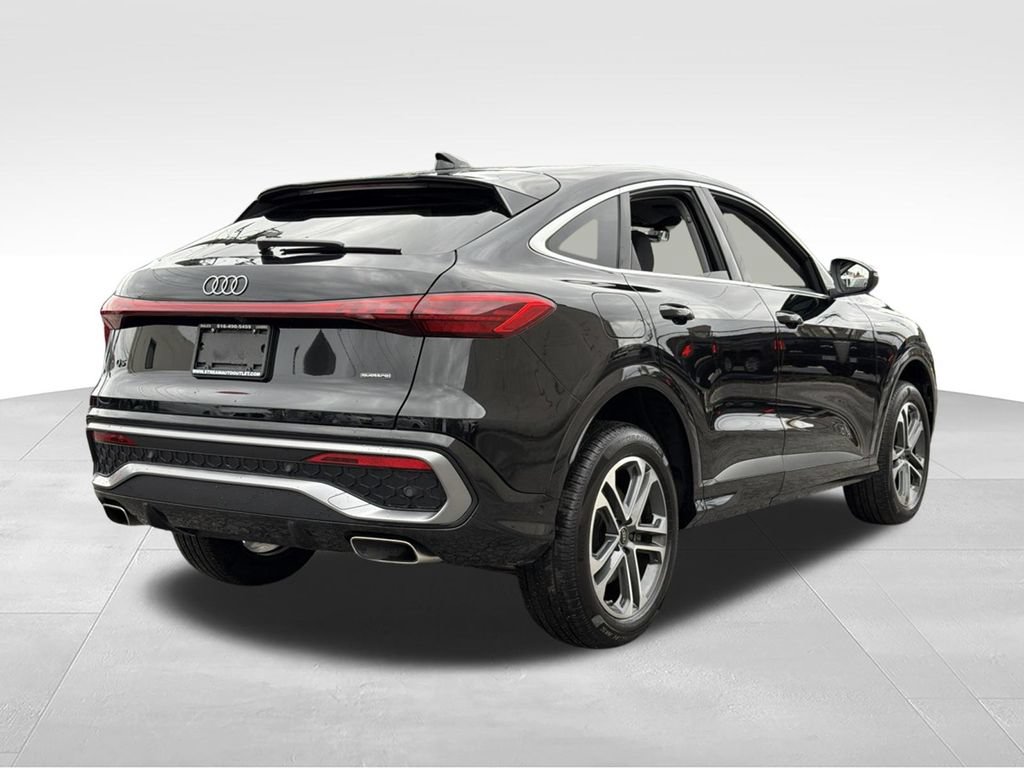 Used 2025 Audi Q5 Premium w/ Convenience Package AWD/4WD image 9