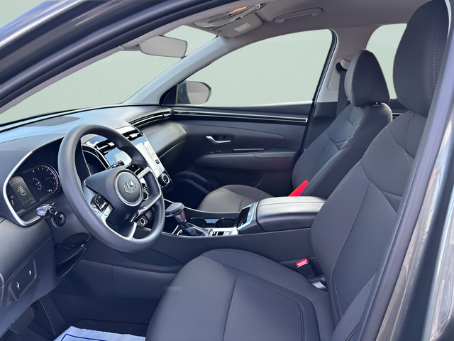 Used 2023 Hyundai Tucson SE AWD/4WD image 4