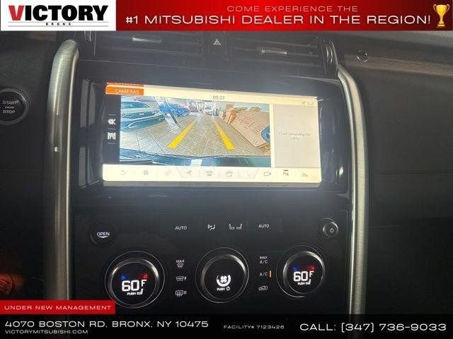 Used 2018 Land Rover Discovery HSE AWD/4WD image 45