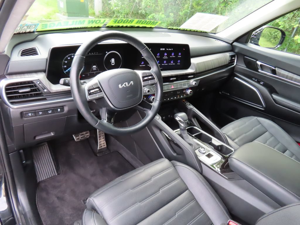 Certified 2024 Kia Telluride SX Prestige AWD/4WD image 28
