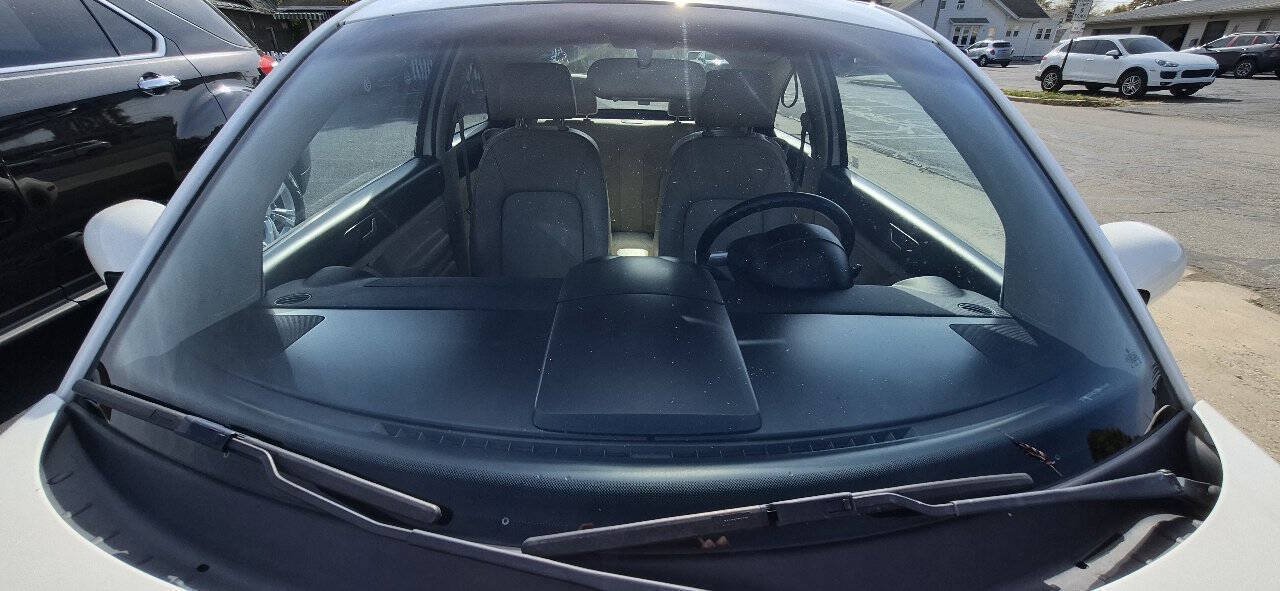 Used 2005 Volkswagen Beetle GLS FWD image 34