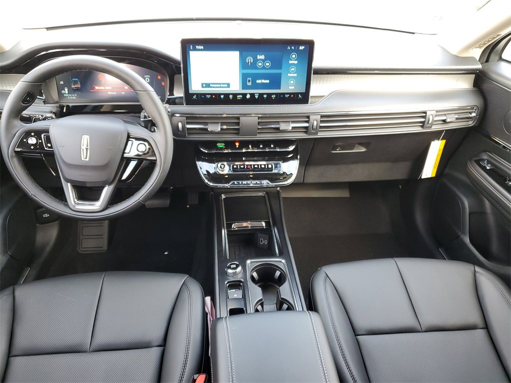 New 2026 Lincoln Corsair Premiere image 15