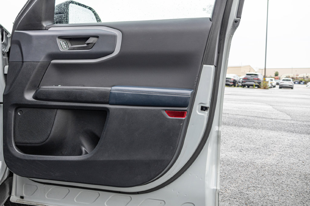 Used 2021 Ford Bronco Sport Outer Banks AWD/4WD image 32