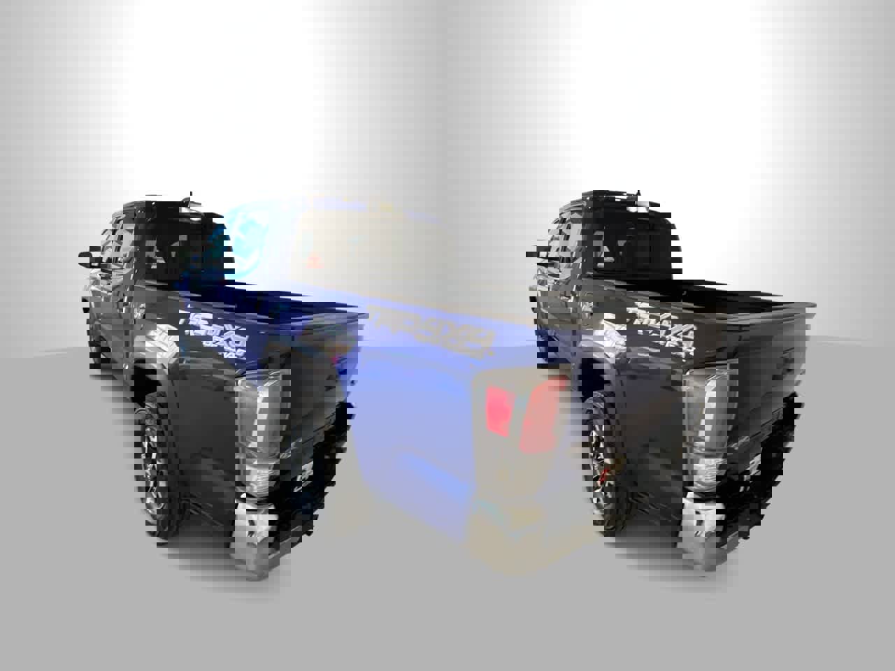 Used 2023 Toyota Tacoma TRD Off-Road image 6